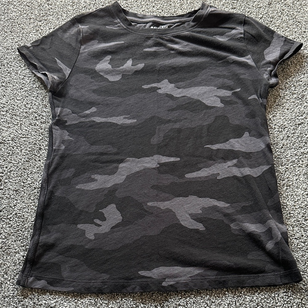 Athleta T-shirt